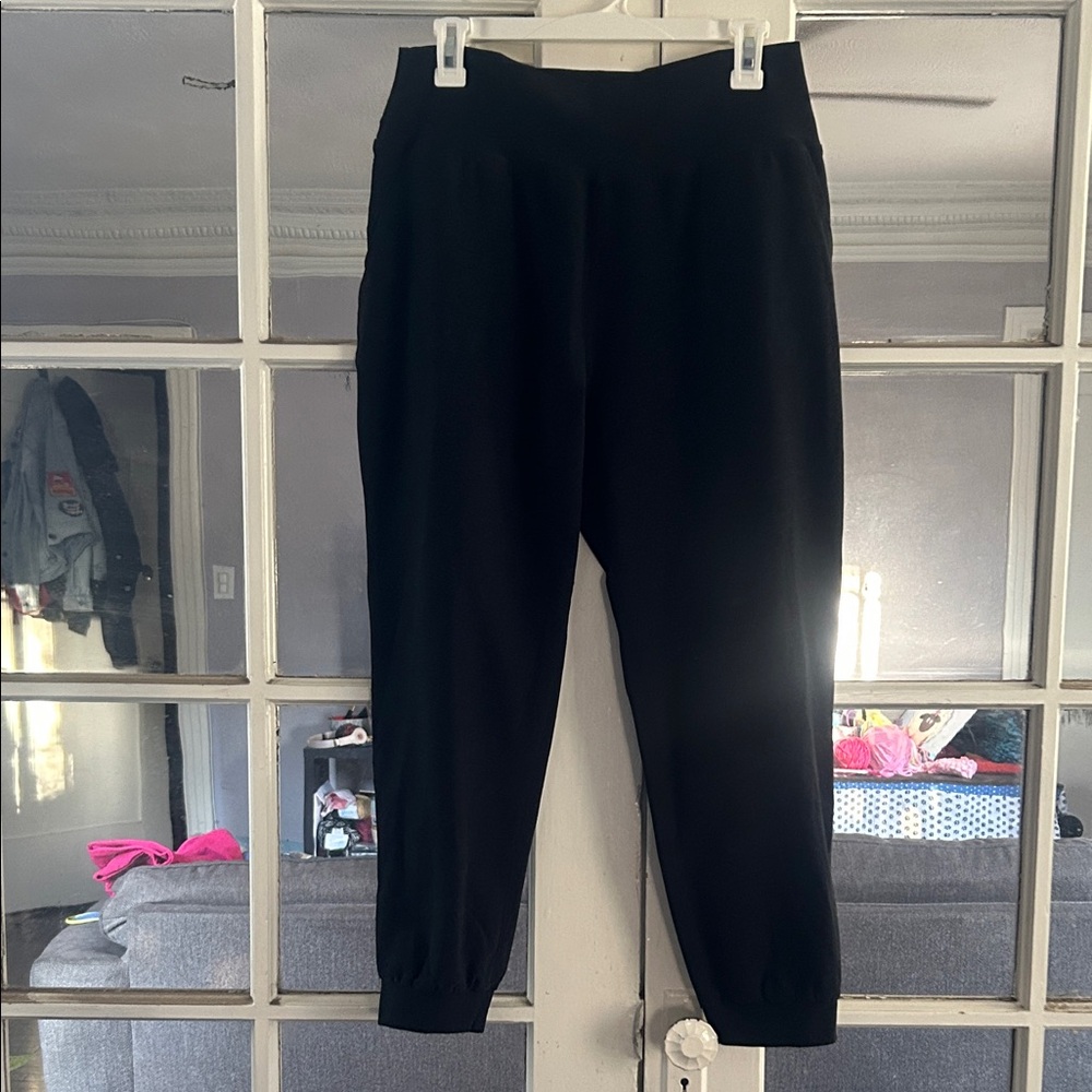 Beyond Yoga Charcoal Leggings